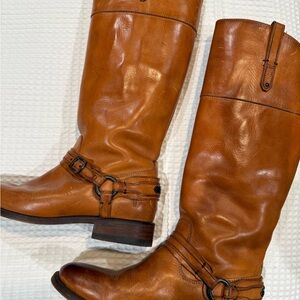 Frye Tan Leather Interior